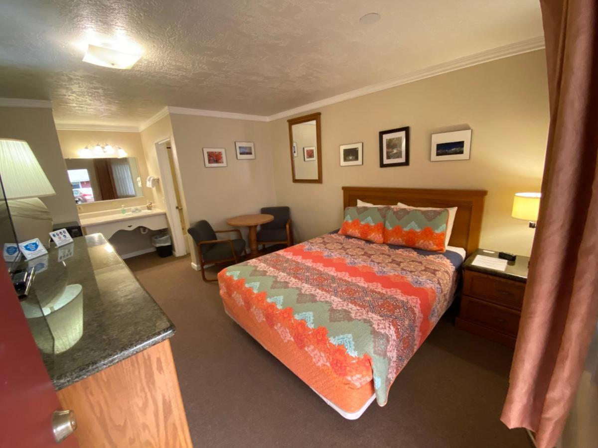 Independence Courthouse Motel 외부 사진